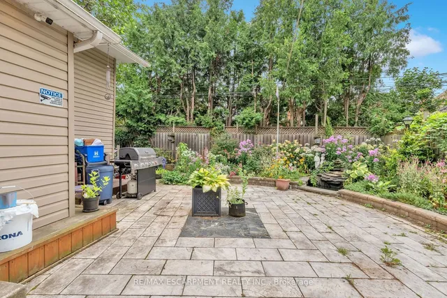 Additional property image - 74 Balmoral Ave