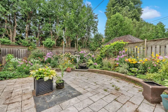 Additional property image - 74 Balmoral Ave
