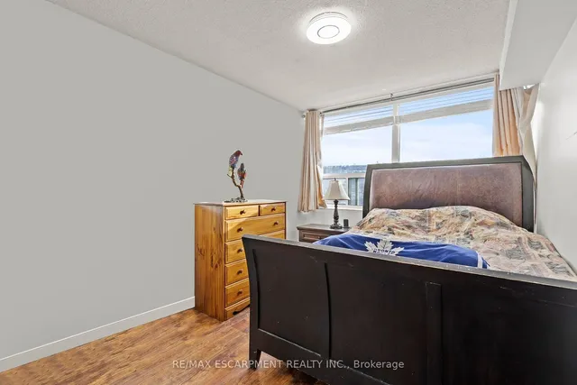 Additional property image - 120 Duke St Unit 805