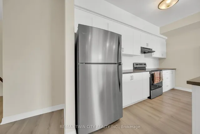 Additional property image - 261 Woodbine Ave Unit 50