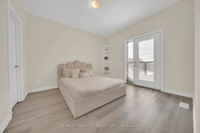 Additional property image - 261 Woodbine Ave Unit 50