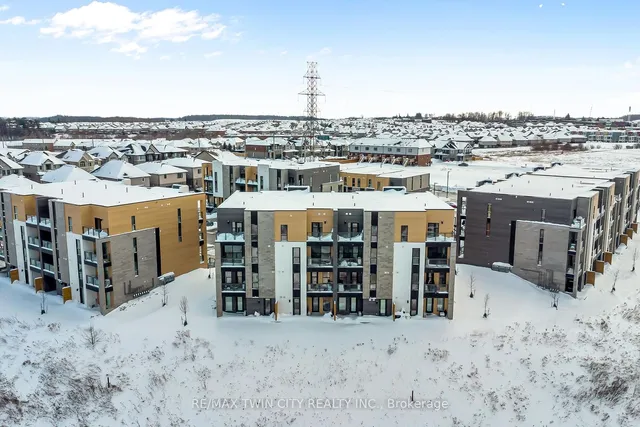 Additional property image - 261 Woodbine Ave Unit 50