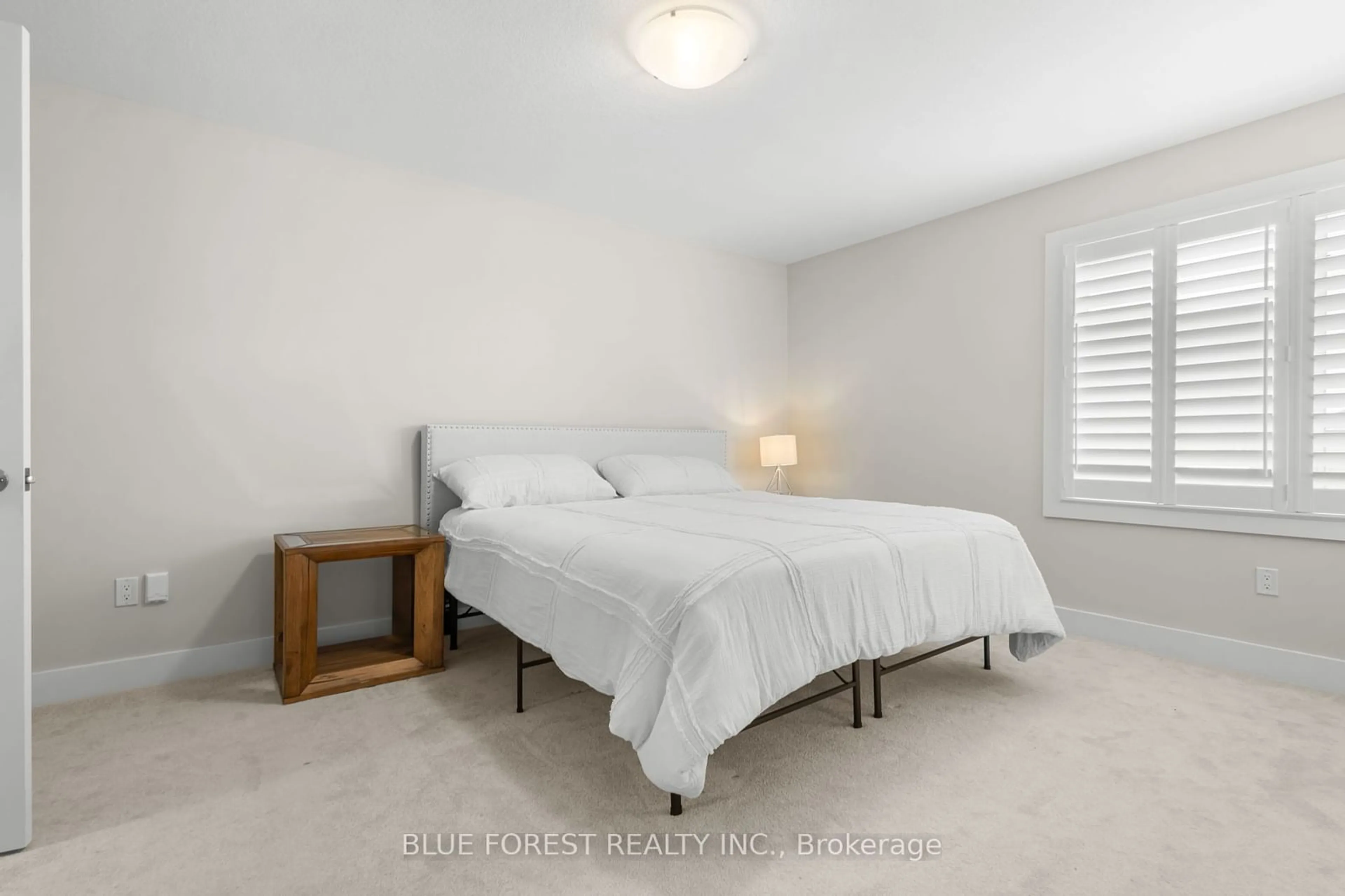 Bedroom with bed, unknown for 2014 Clayridge Way, London Ontario N6G 0V3