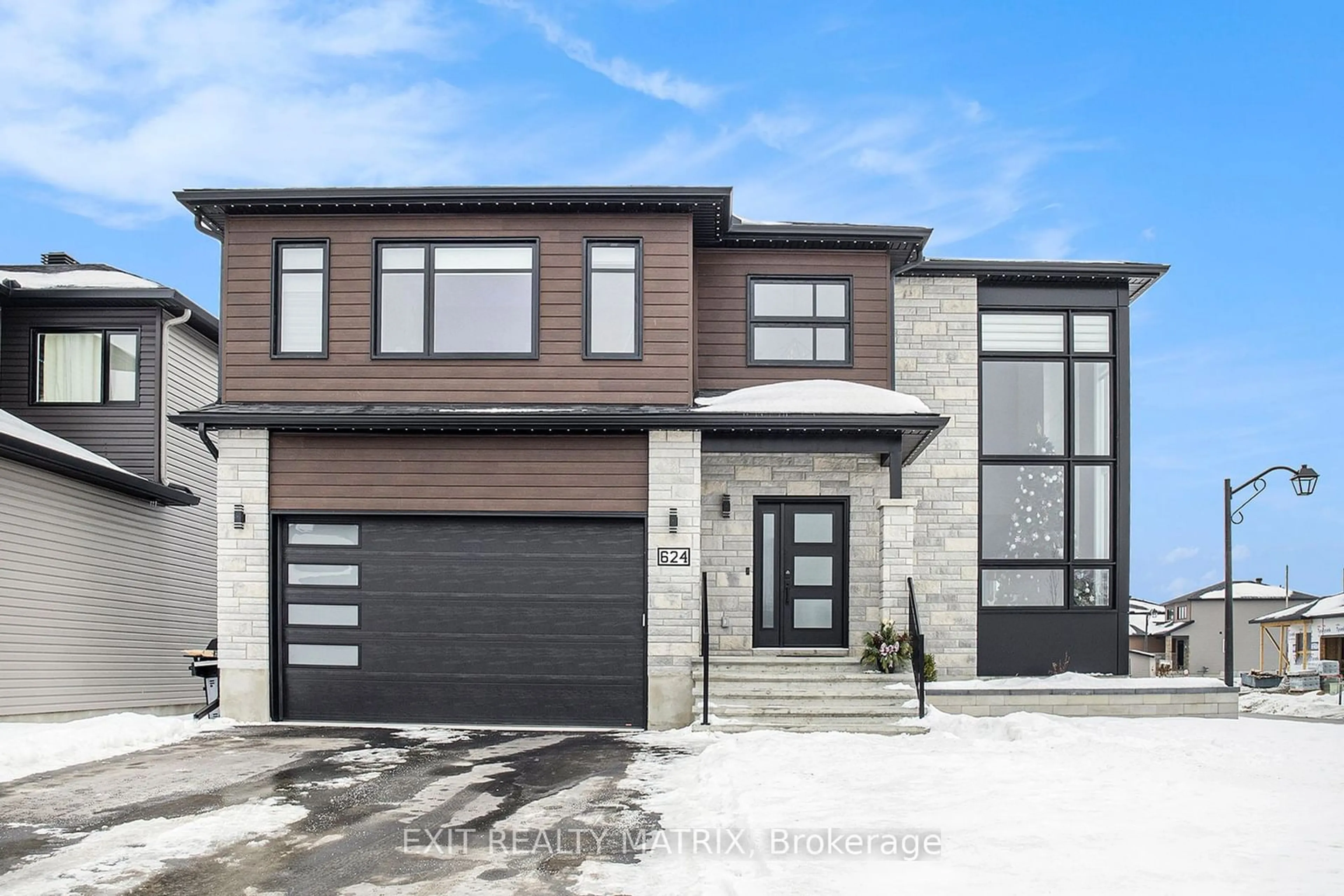 Home with brick exterior material, street for 624 MONTESSOR Cres, Alfred and Plantagenet Ontario K0A 3K0