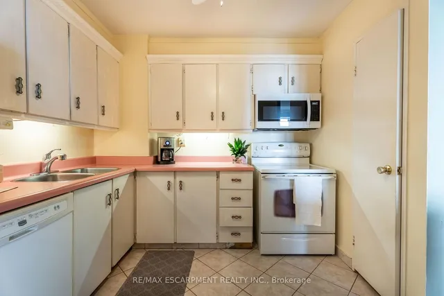 Additional property image - 500 Green Rd Unit 1206
