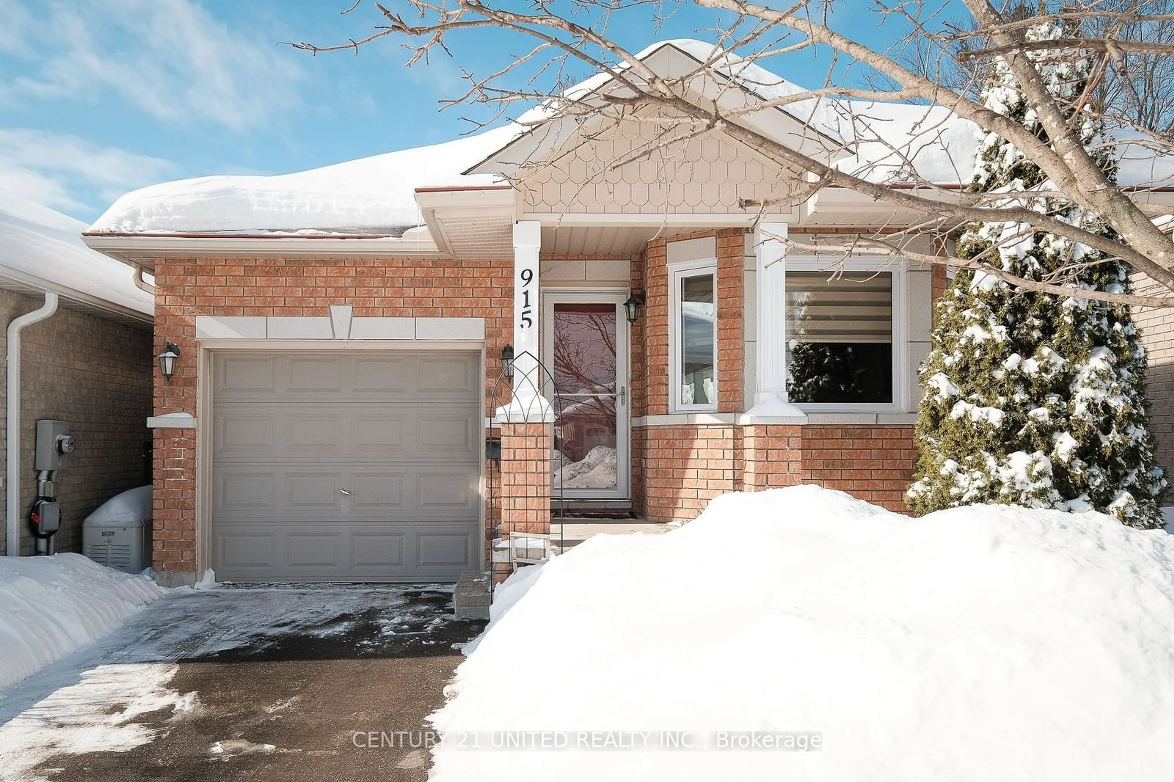 Home with brick exterior material, street for 915 Ralphson Cres, Peterborough Ontario K9J 8R5