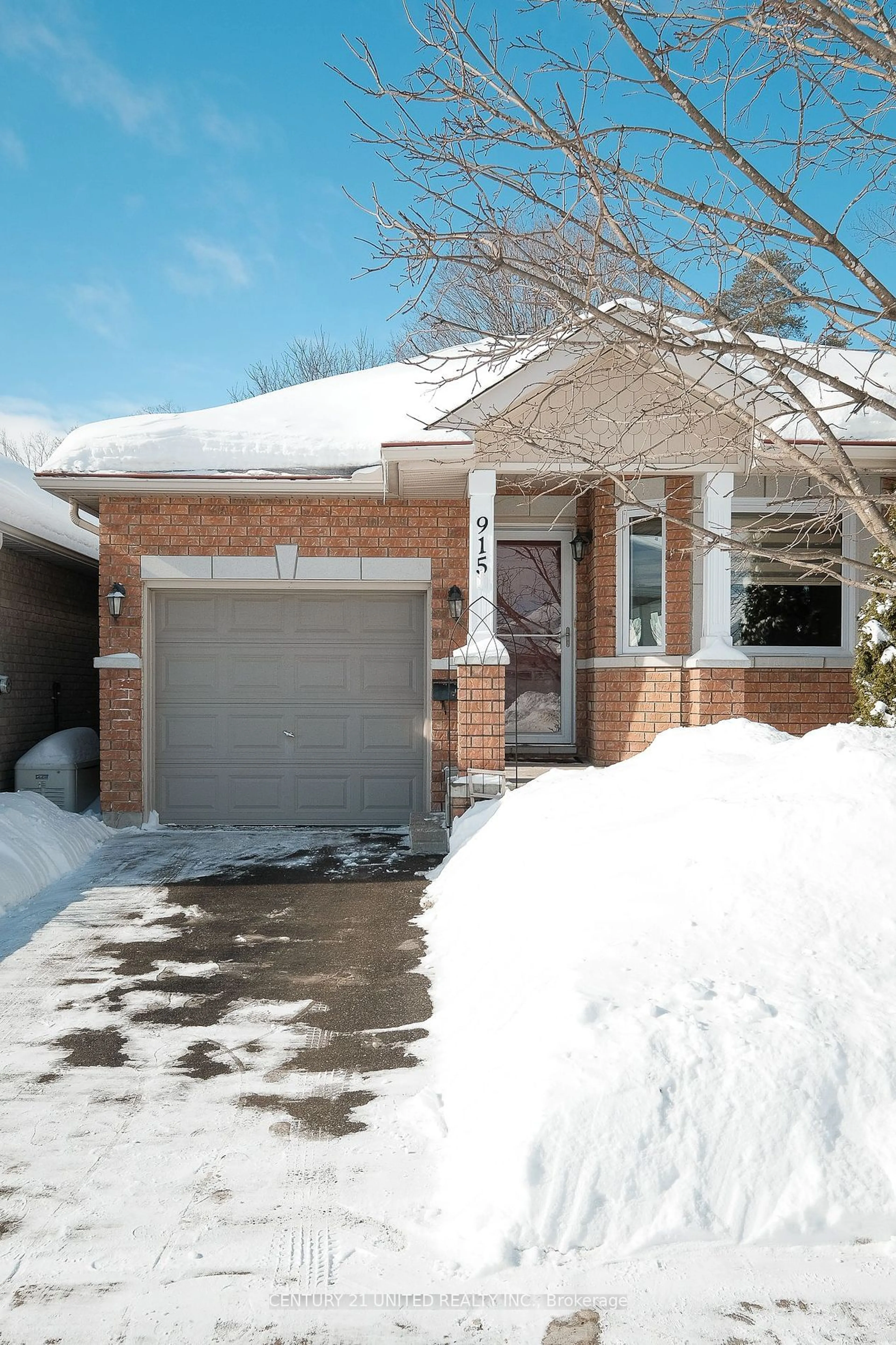 Home with brick exterior material, street for 915 Ralphson Cres, Peterborough Ontario K9J 8R5