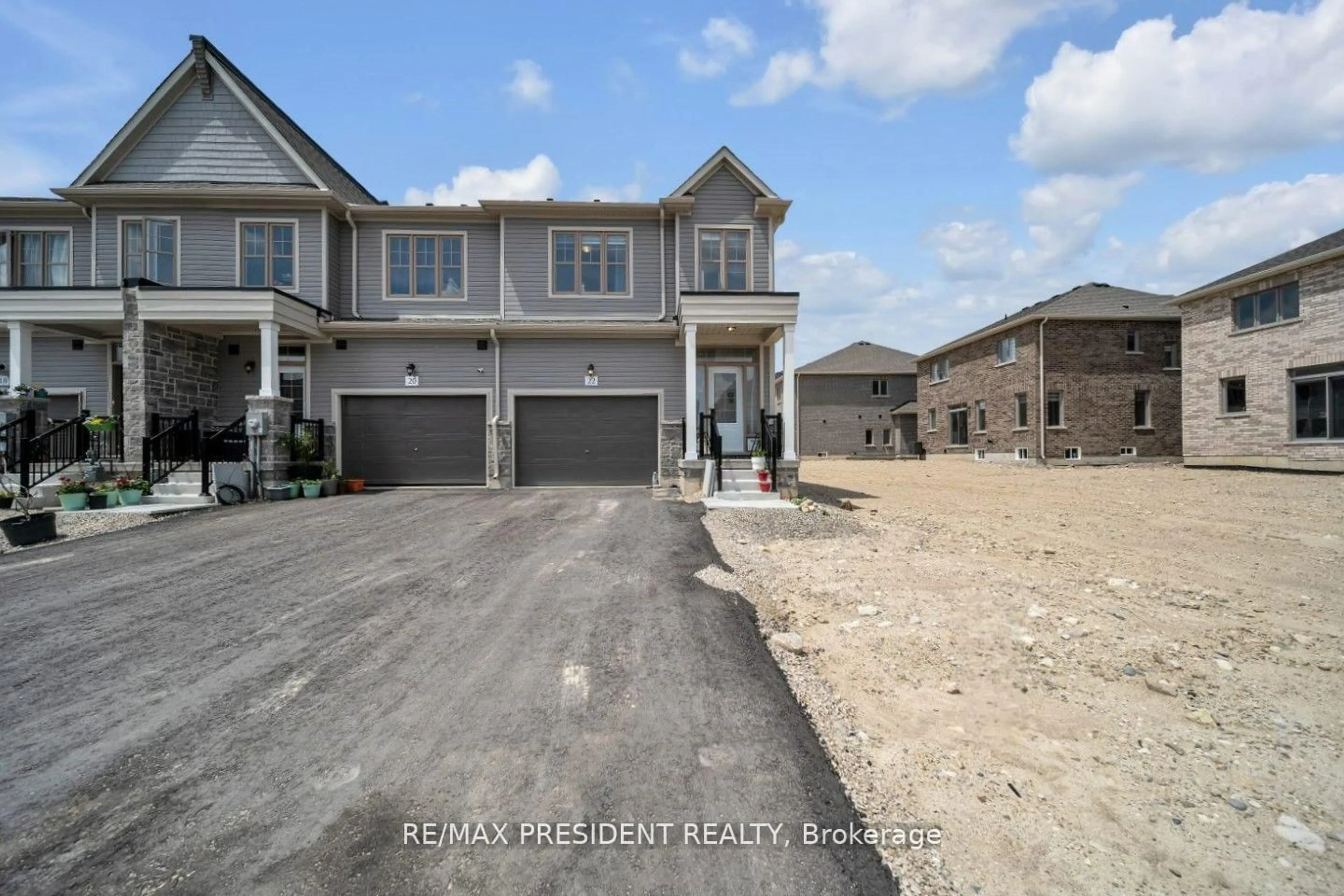 A pic from outside/outdoor area/front of a property/back of a property/a pic from drone, street for 22 Middleton St, Southgate Ontario N0C 1B0