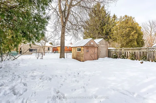 Additional property image - 276 BOWMAN St