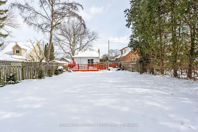 Additional property image - 276 BOWMAN St
