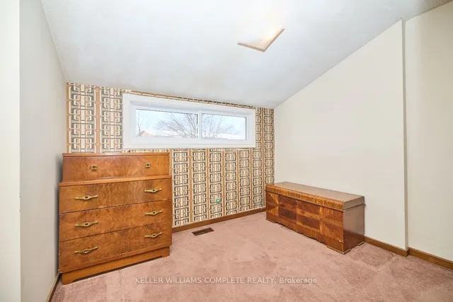 Additional property image - 201 QUEEN VICTORIA Dr Unit 139