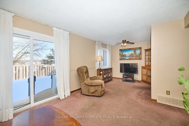 Additional property image - 201 QUEEN VICTORIA Dr Unit 139