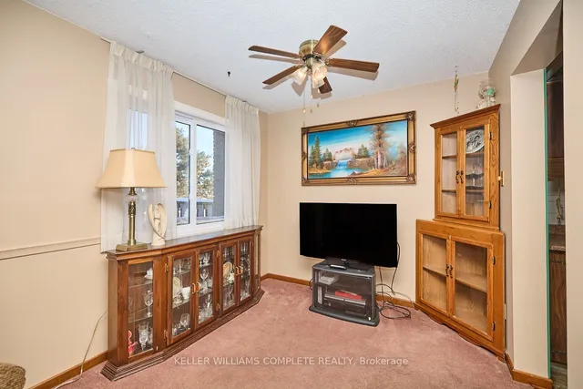 Additional property image - 201 QUEEN VICTORIA Dr Unit 139