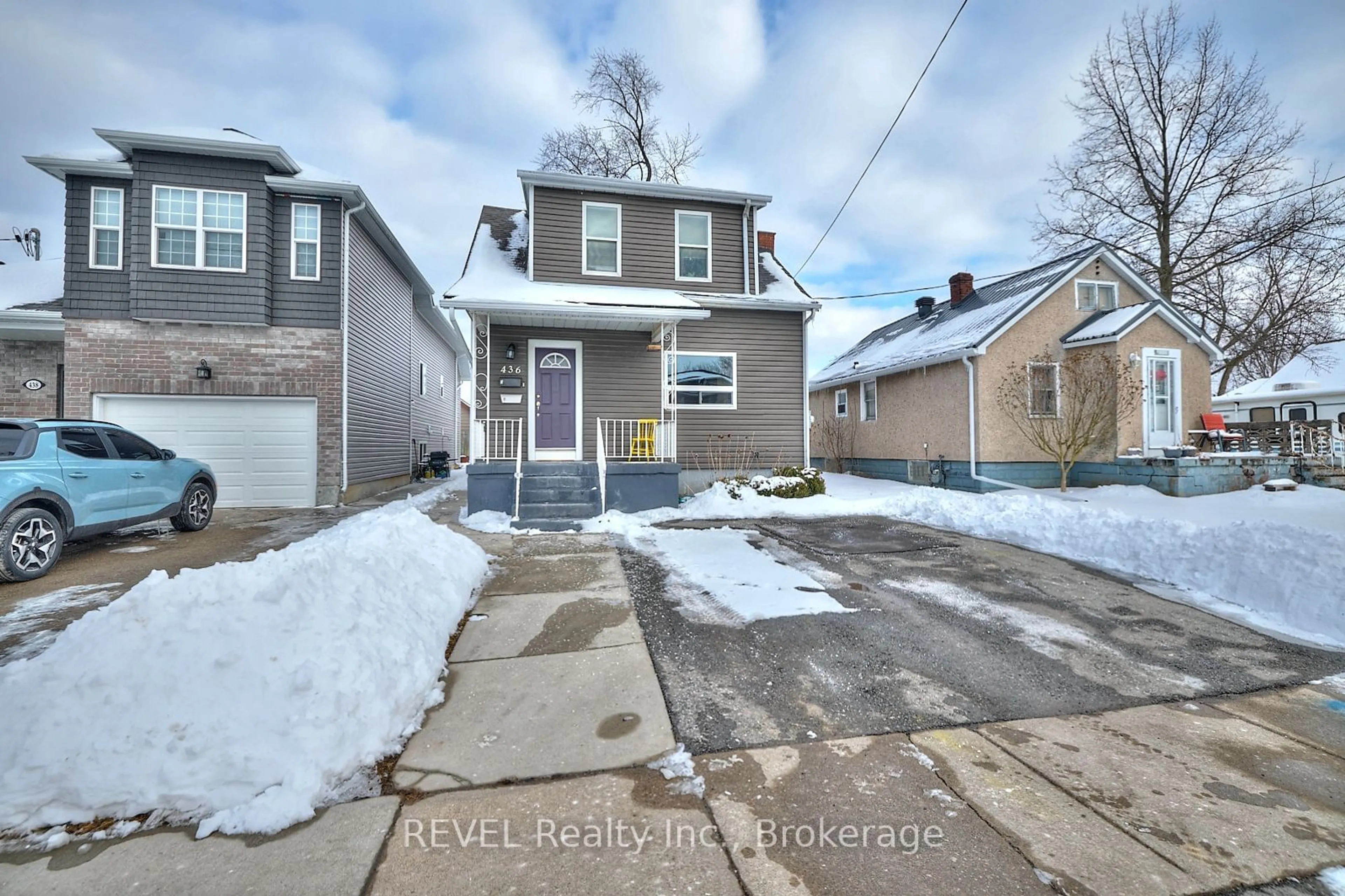 Unknown for 436 McAlpine Ave, Welland Ontario L3B 1T3