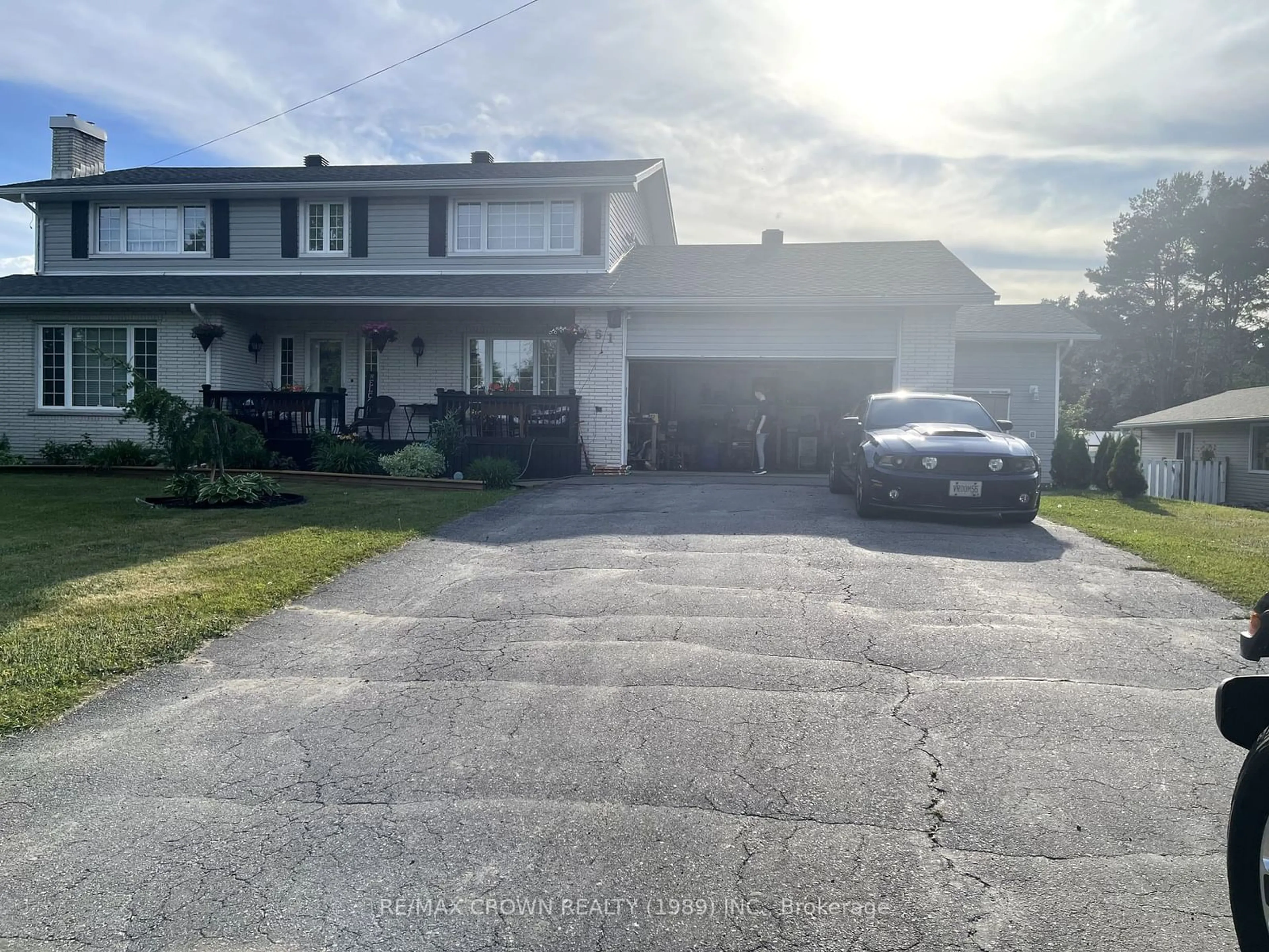 A pic from outside/outdoor area/front of a property/back of a property/a pic from drone, street for 361 King St, West Nipissing Ontario P2B 3G3