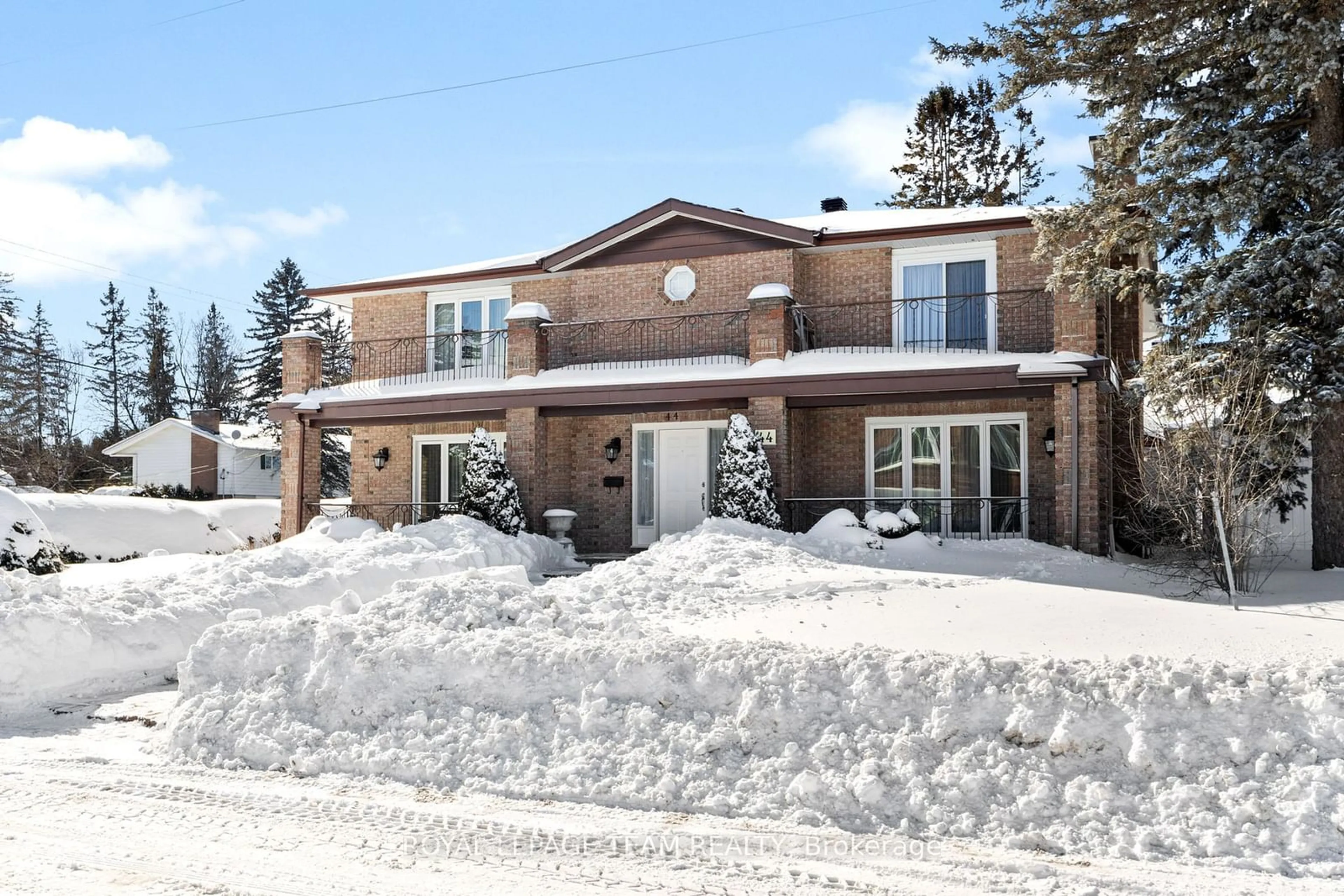 Home with brick exterior material, street for 44 Sycamore Dr, Ottawa Ontario K2H 8K3