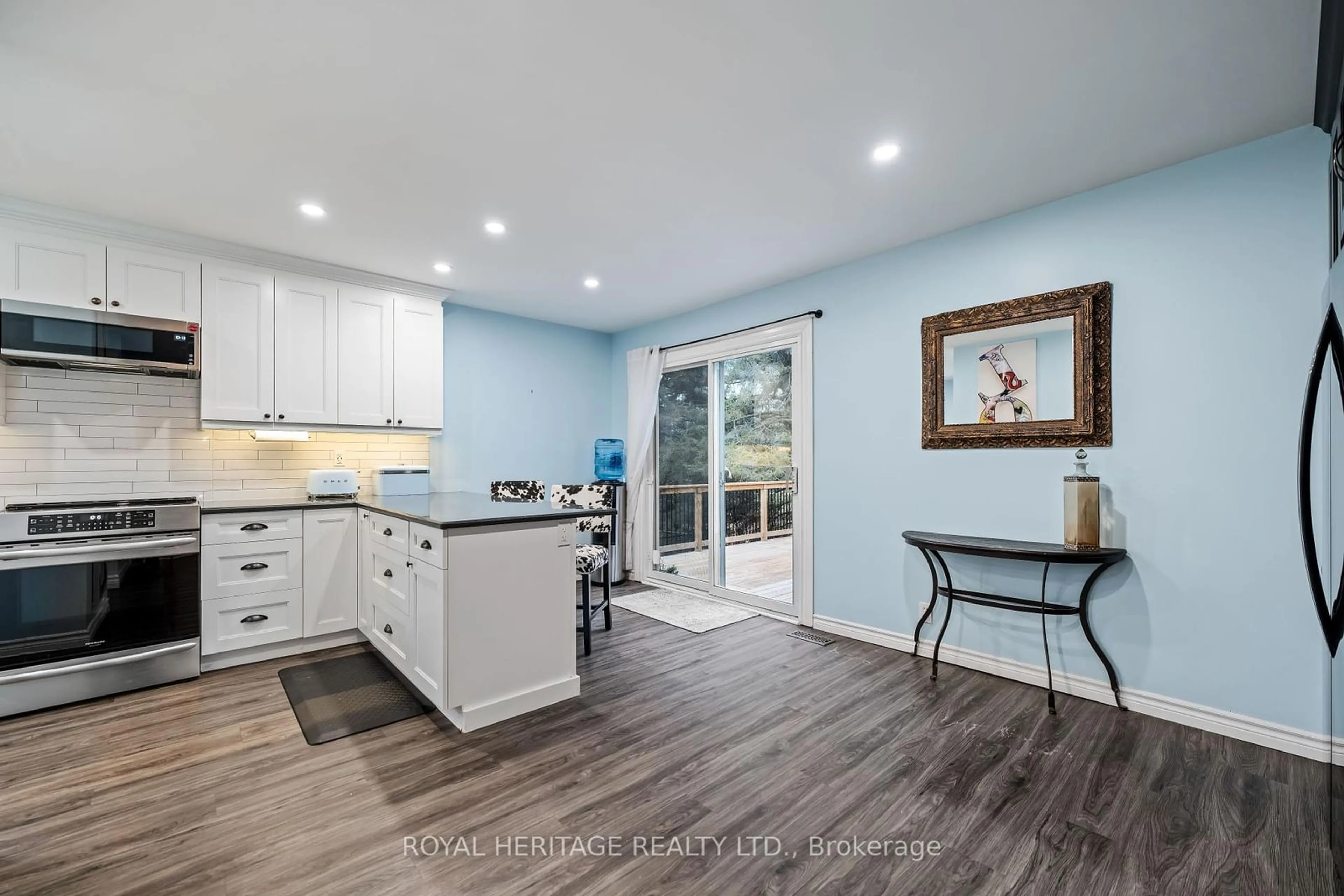 Open concept kitchen, unknown for 293 Frankford Rd, Quinte West Ontario K0K 2B0