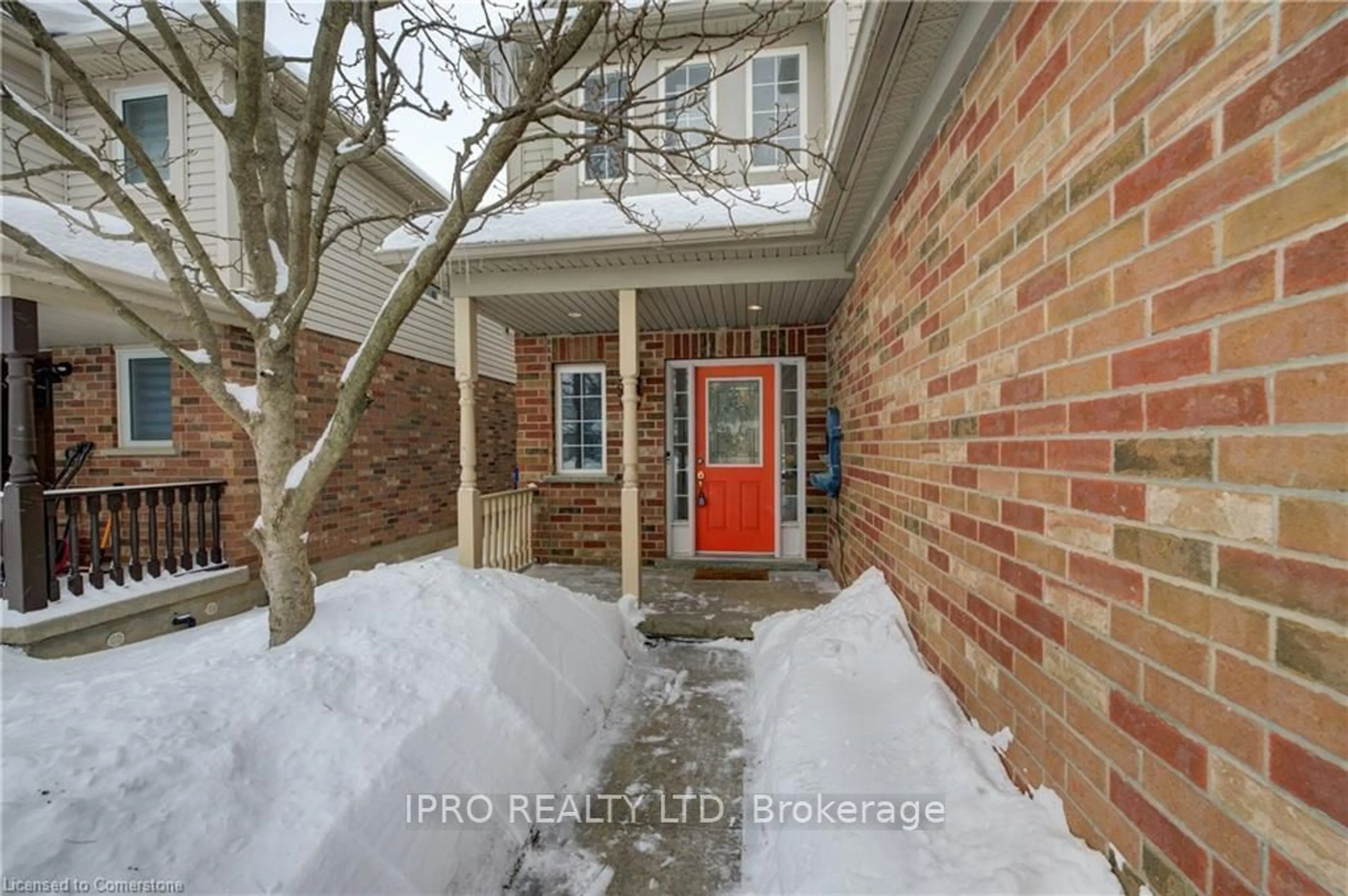 Indoor entryway for 165 Patton Dr, Cambridge Ontario N3C 4L5