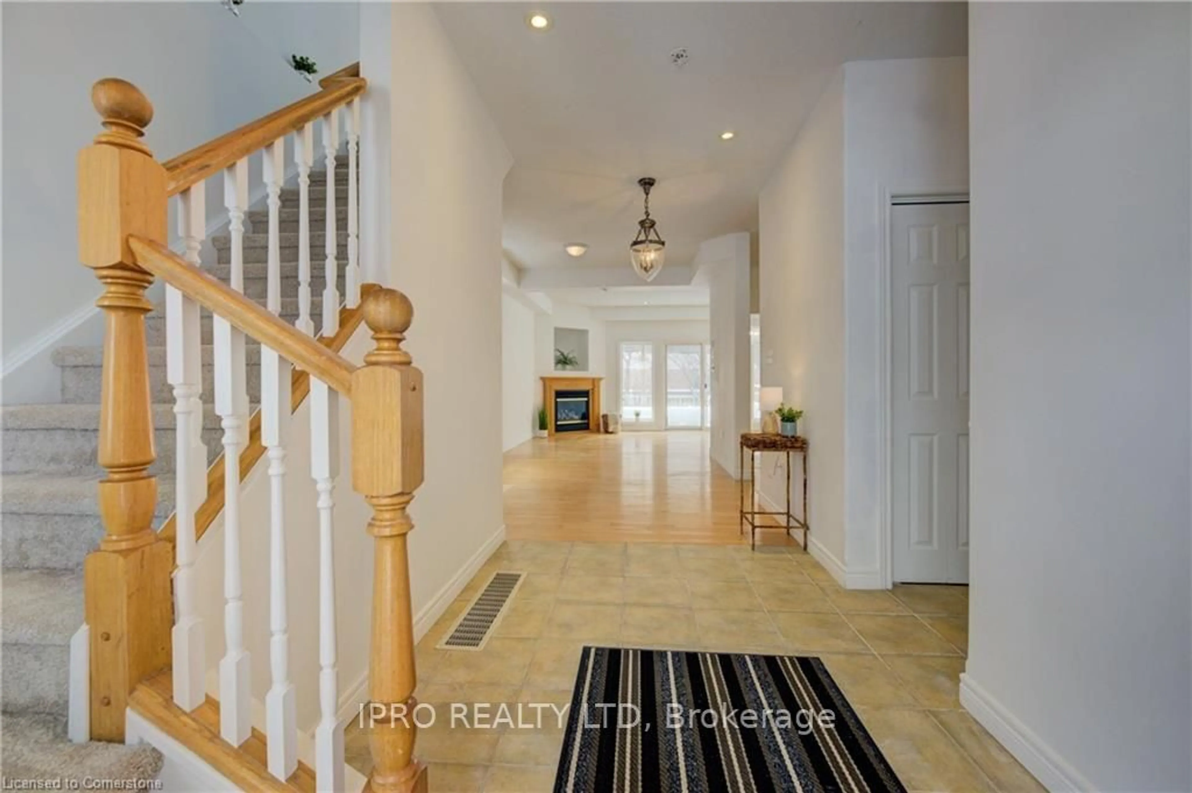 Indoor entryway for 165 Patton Dr, Cambridge Ontario N3C 4L5