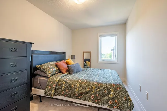Additional property image - 16 Raspberry Lane