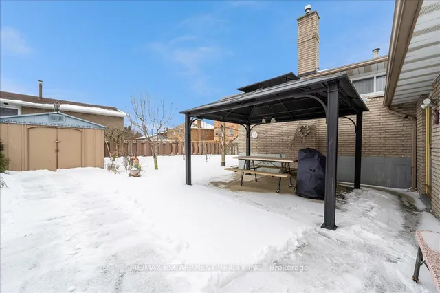 Additional property image - 43 Seaton Place Dr