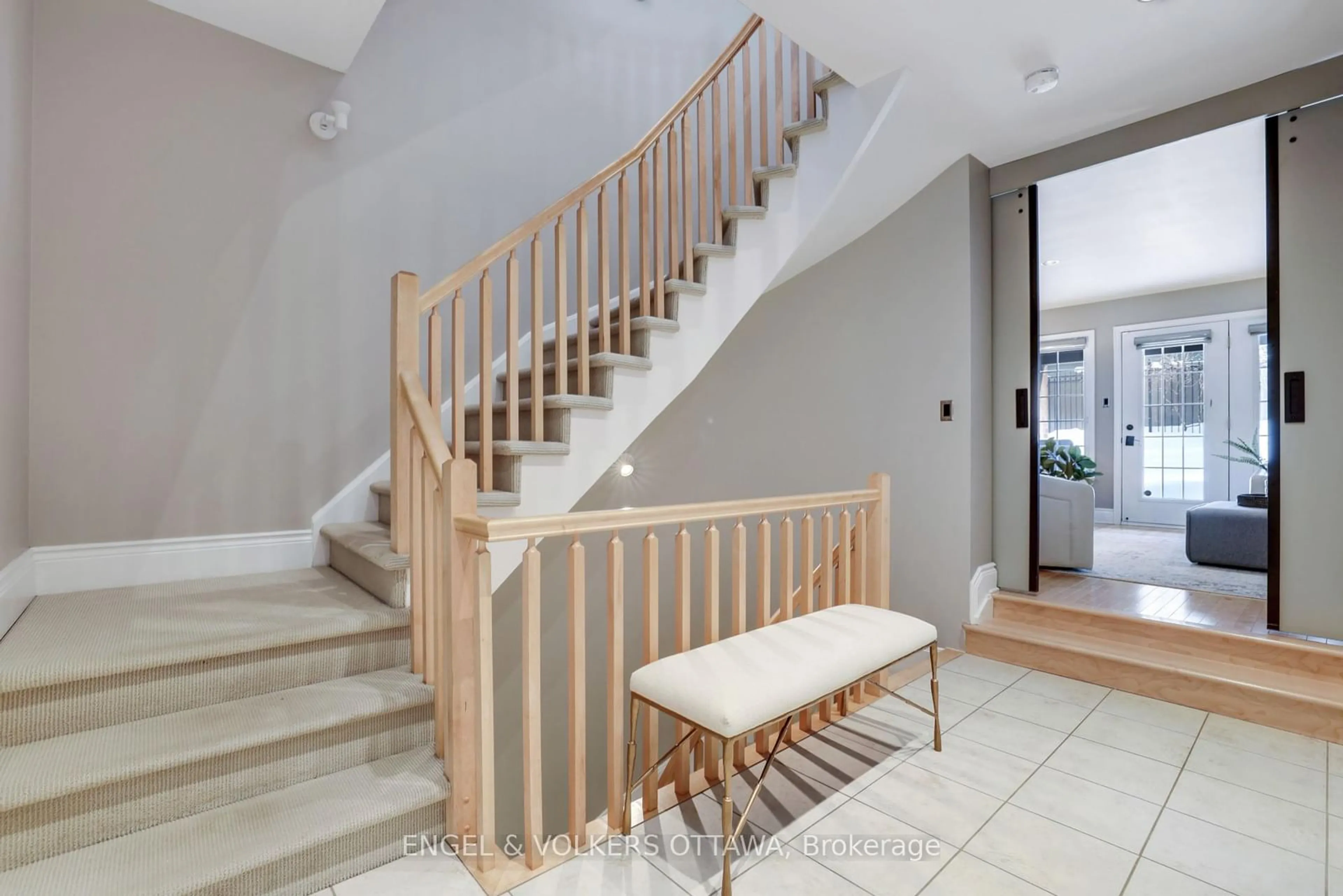 Stairs for 116 Springhurst Ave, Glebe - Ottawa East and Area Ontario K1S 0E5