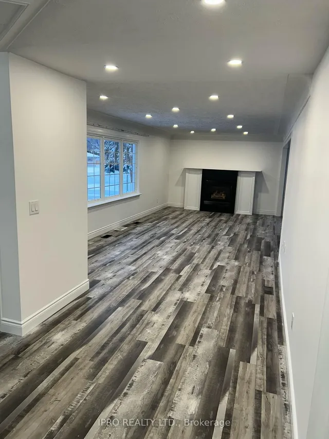 Additional image 34 of 133 Corman Ave
