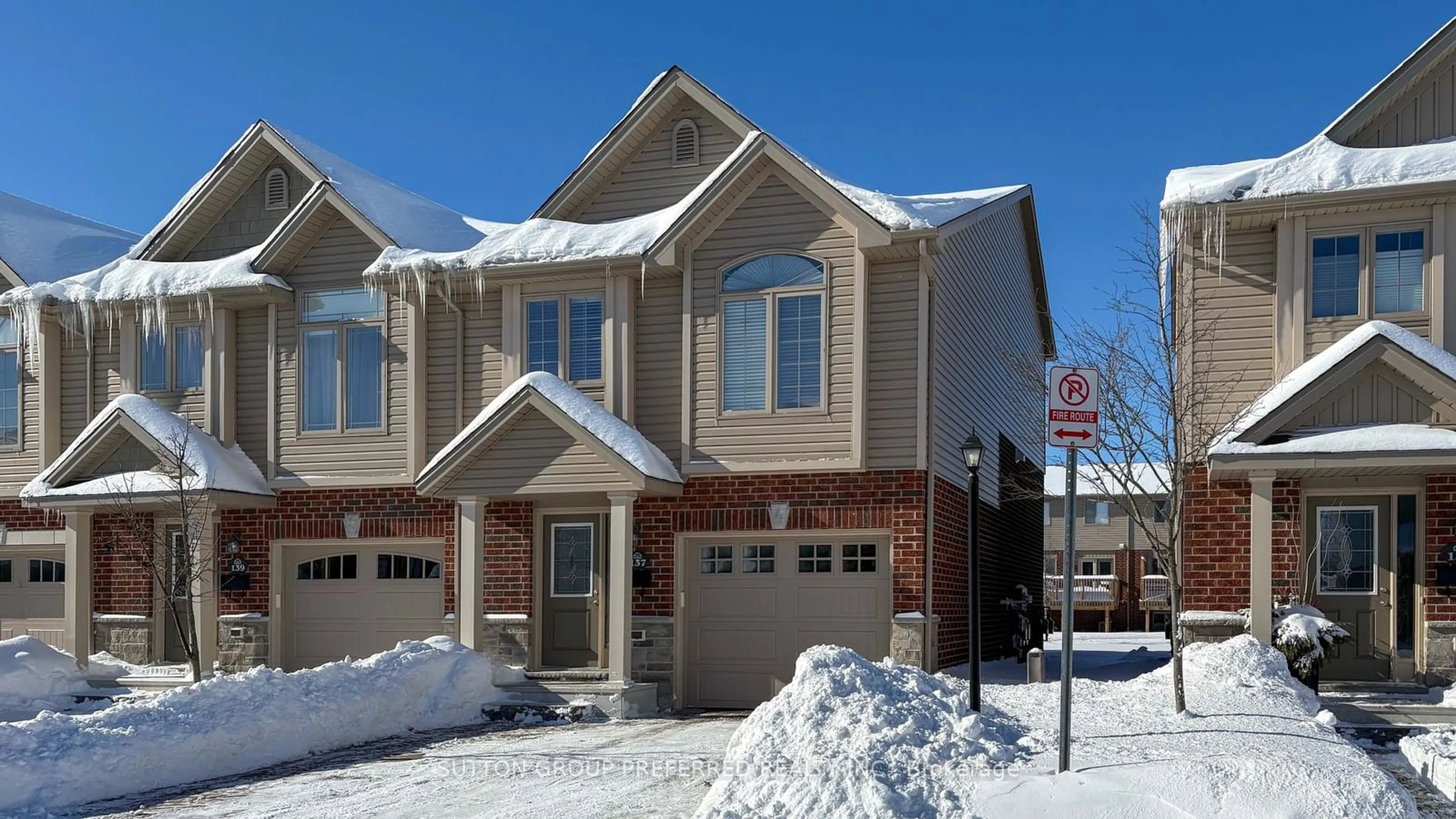 Home with brick exterior material, street for 1061 Eagletrace Dr #137, London Ontario N6G 0T3