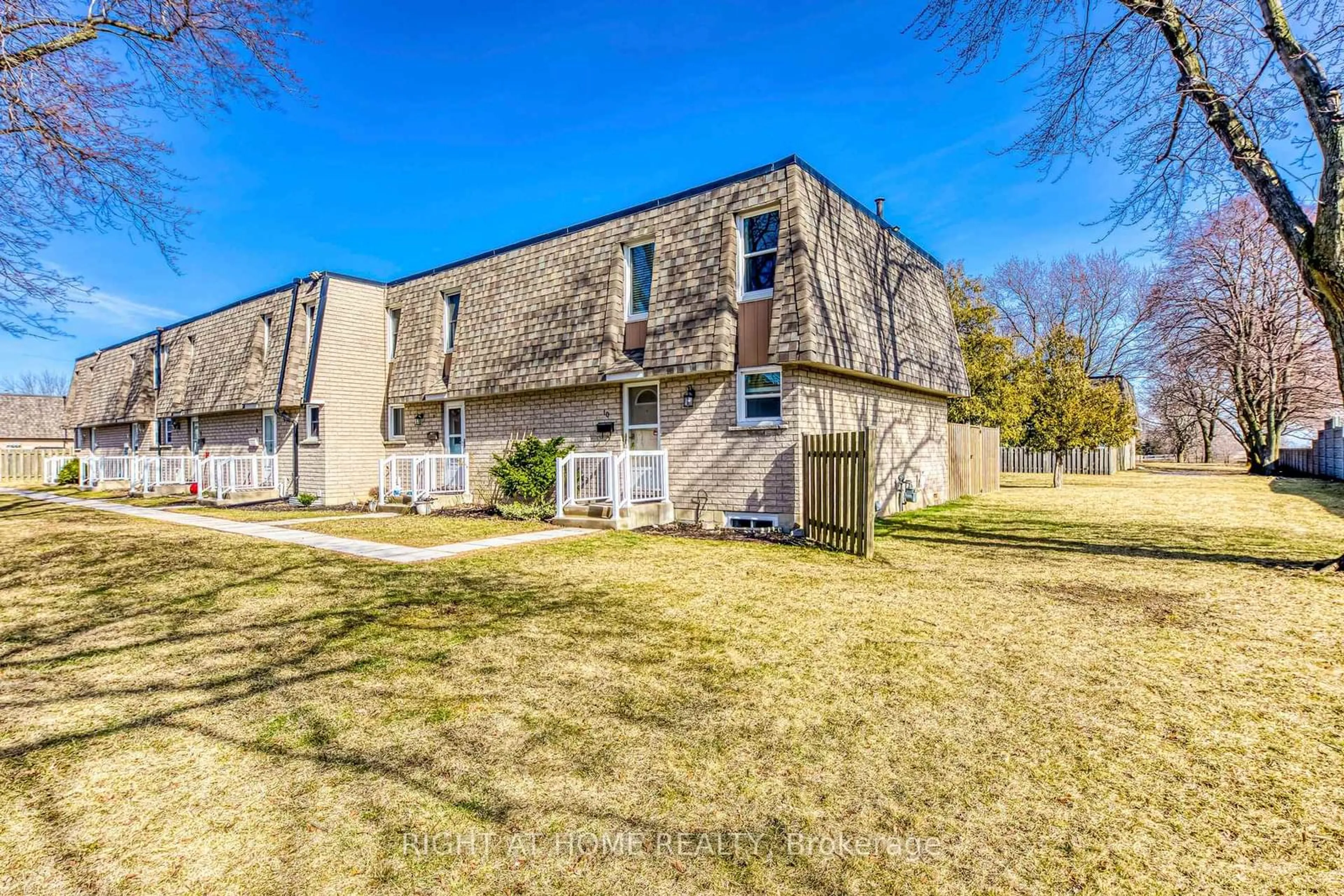 A pic from outside/outdoor area/front of a property/back of a property/a pic from drone, street for 153 Limeridge Rd #10, Hamilton Ontario L9C 2V3