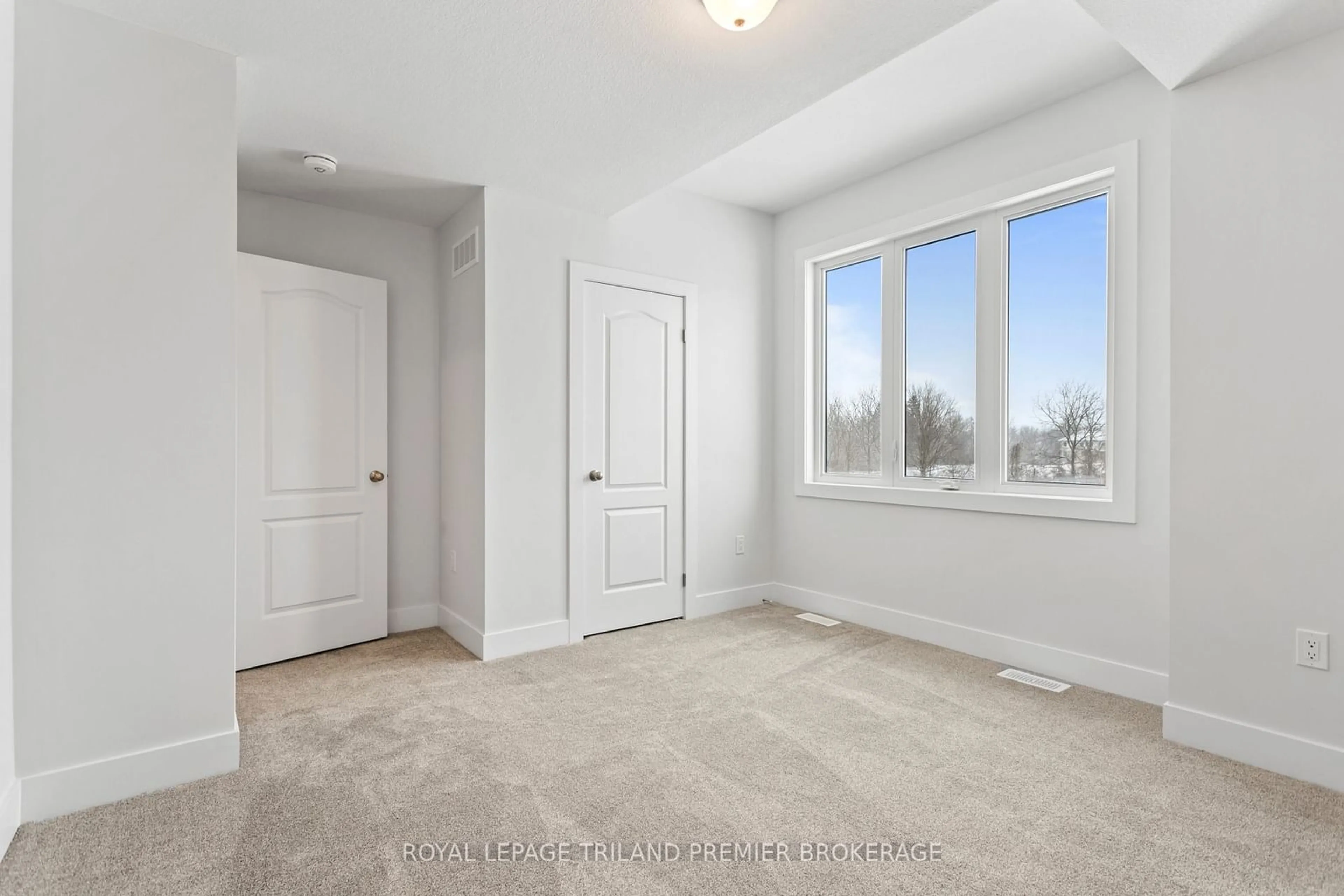 A pic of a room for 2683 BOBOLINK Lane, London Ontario N6M 0J9