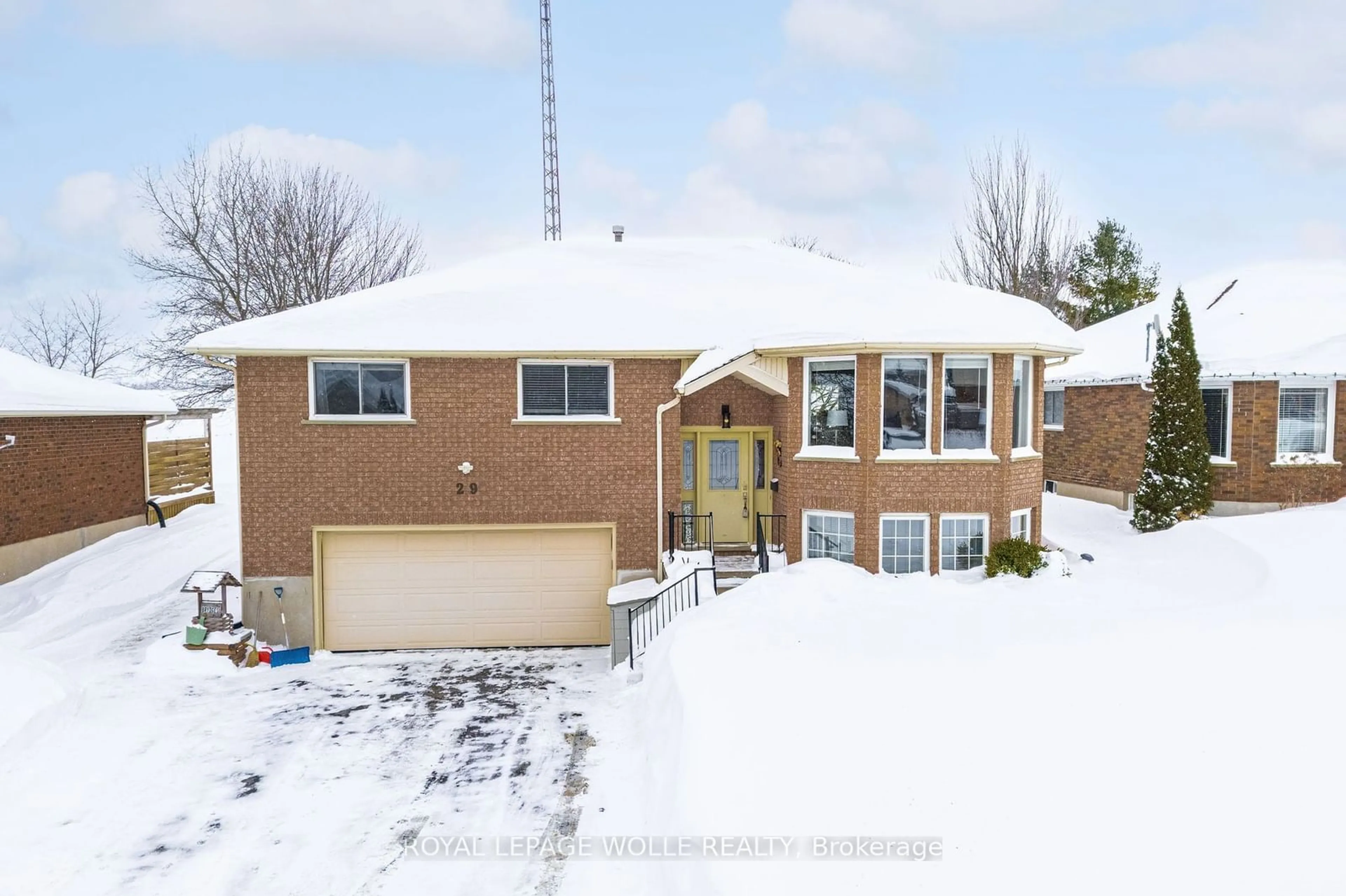 Home with brick exterior material, street for 29 Bonniewood Dr, Mapleton Ontario N0G 1P0