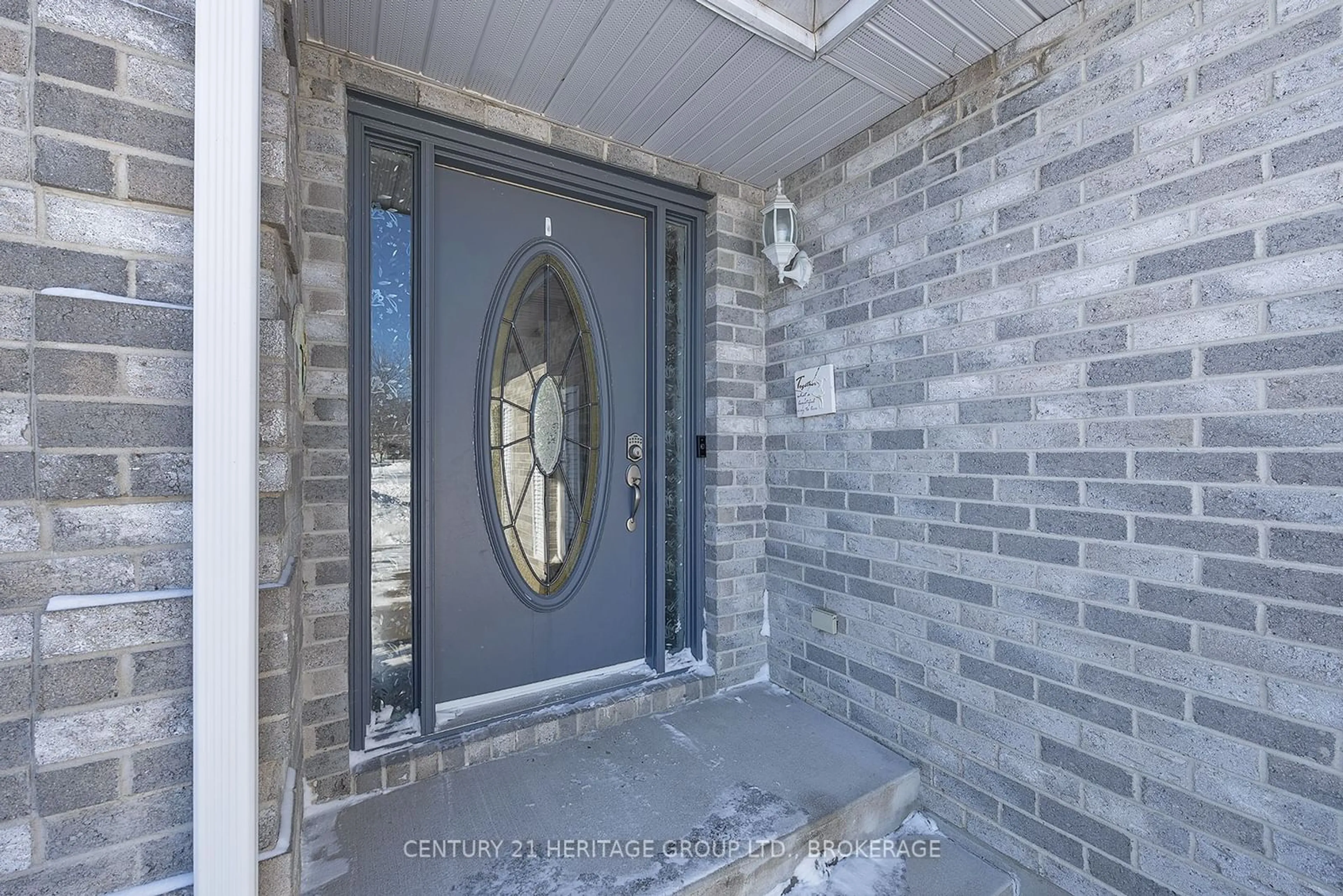 Indoor entryway for 66 Angus Dr, Greater Napanee Ontario K7R 3W9