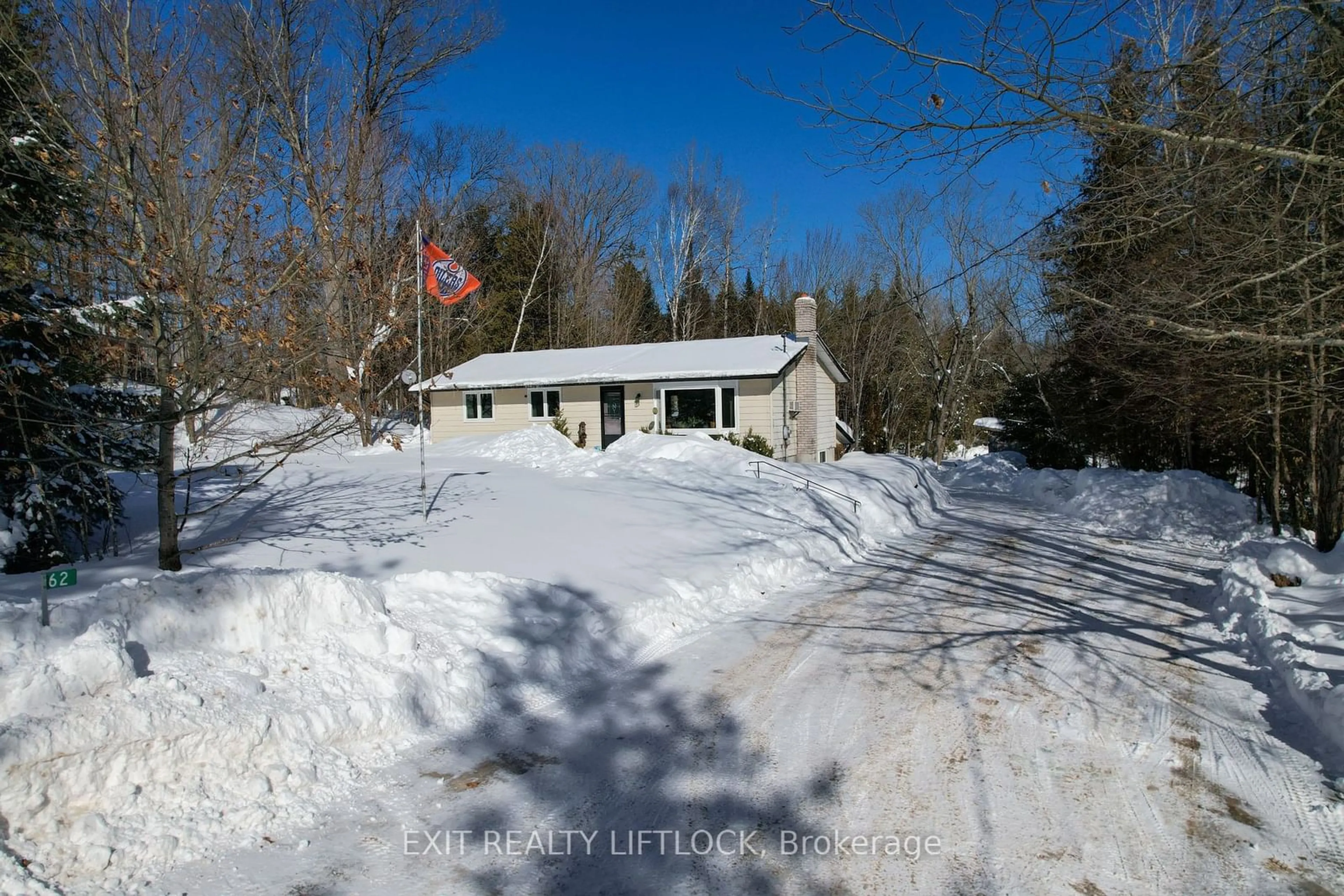 A pic from outside/outdoor area/front of a property/back of a property/a pic from drone, unknown for 62 Grantsville Tr, Galway-Cavendish and Harvey Ontario K0L 1J0