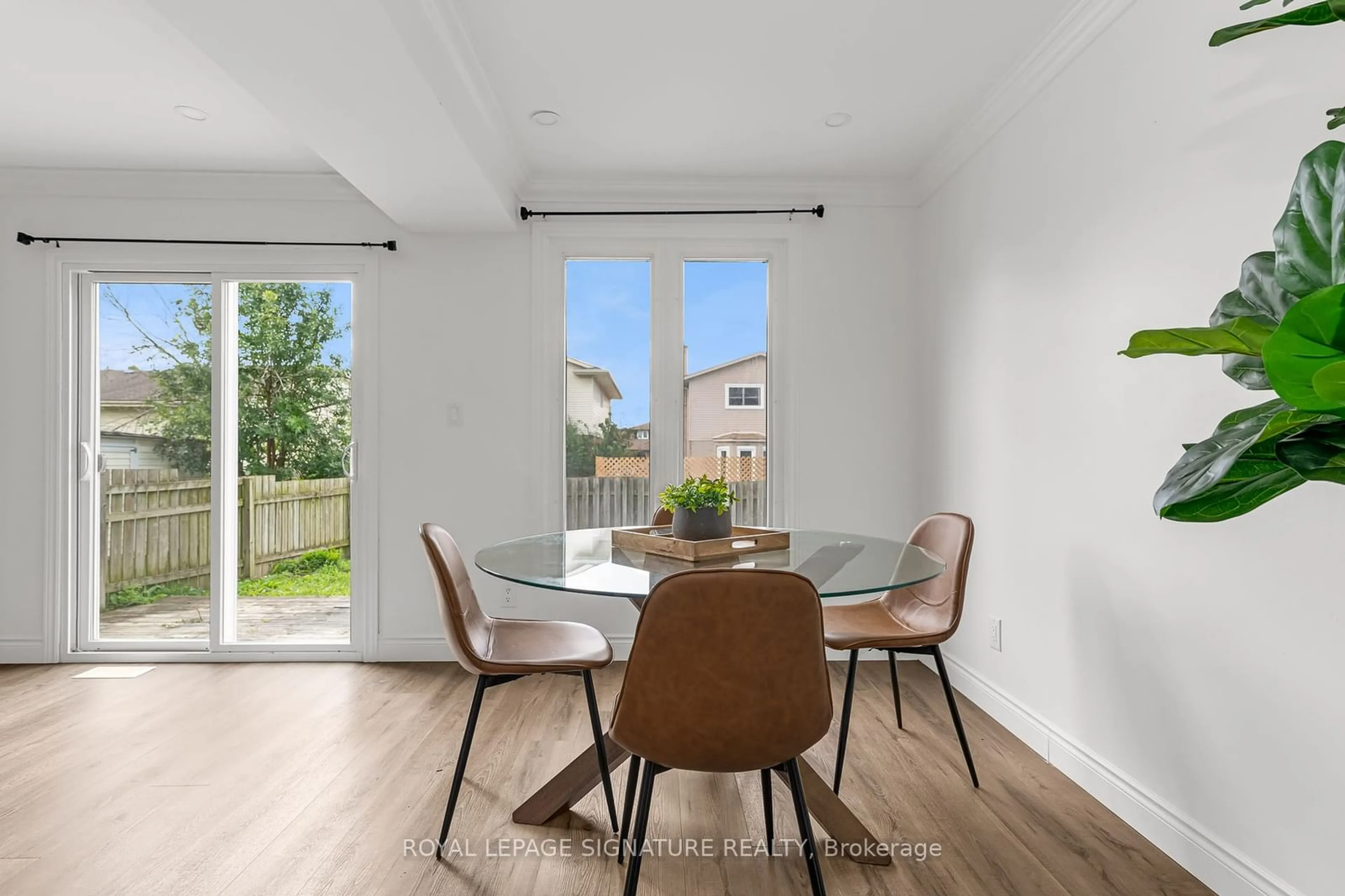 Dining room, unknown for 26 Baxter Cres, Thorold Ontario L2V 4R6