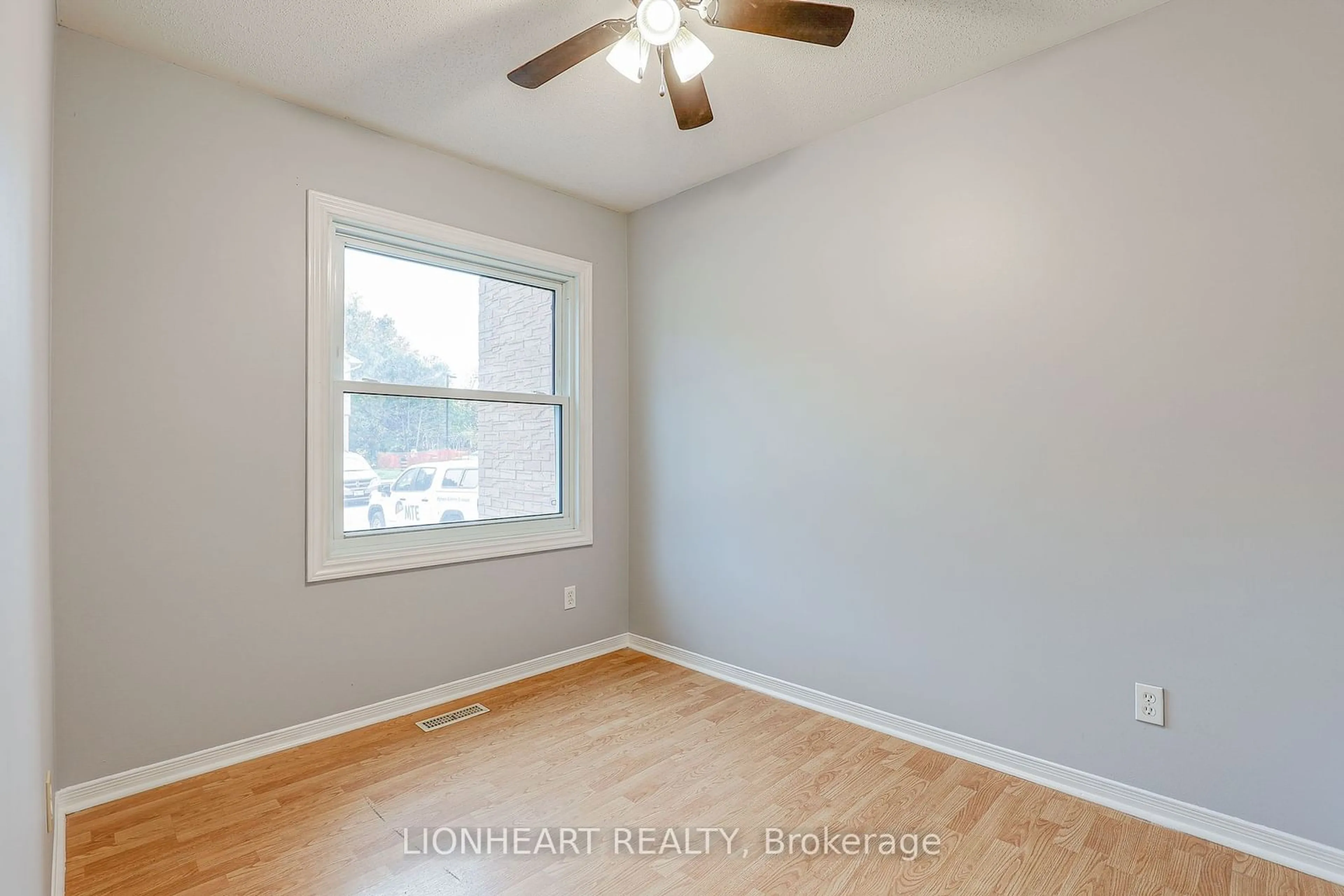 A pic of a room for 1247 Huron St #123, London Ontario N5Y 4X7