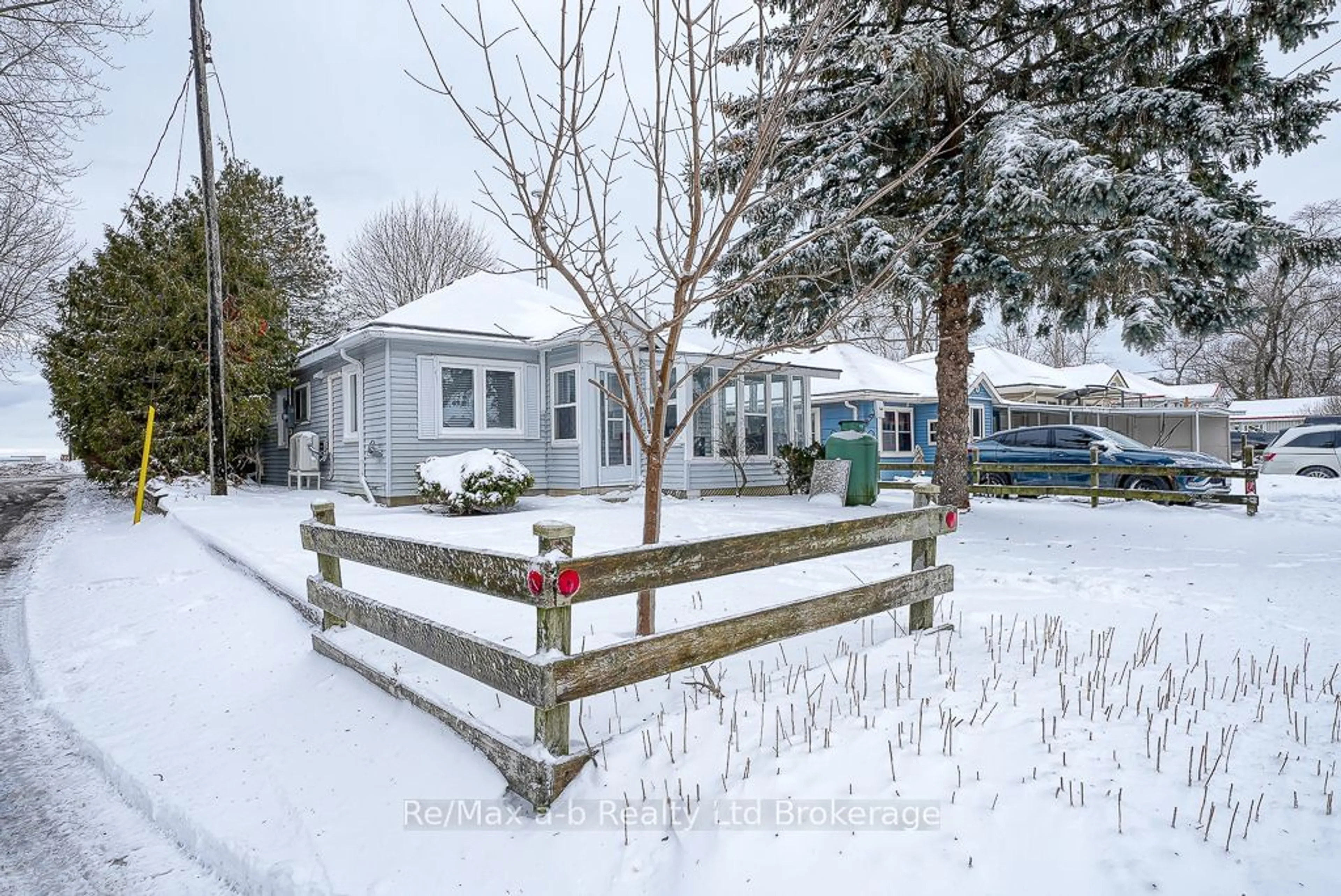 Shed for 115 Erie Blvd, Norfolk Ontario N0E 1M0