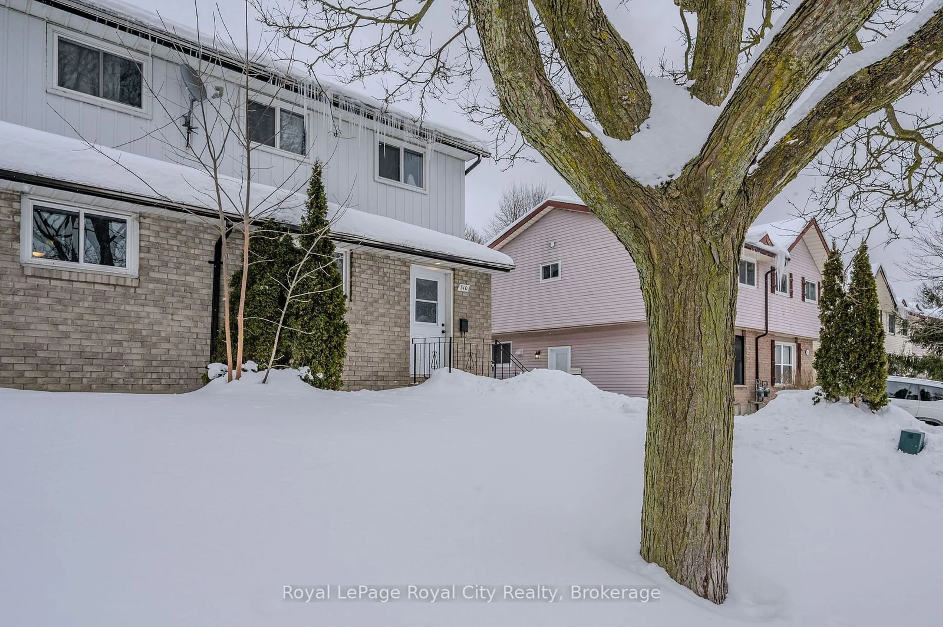 A pic from outside/outdoor area/front of a property/back of a property/a pic from drone, street for 310 Cole Rd, Guelph Ontario N1G 3J2