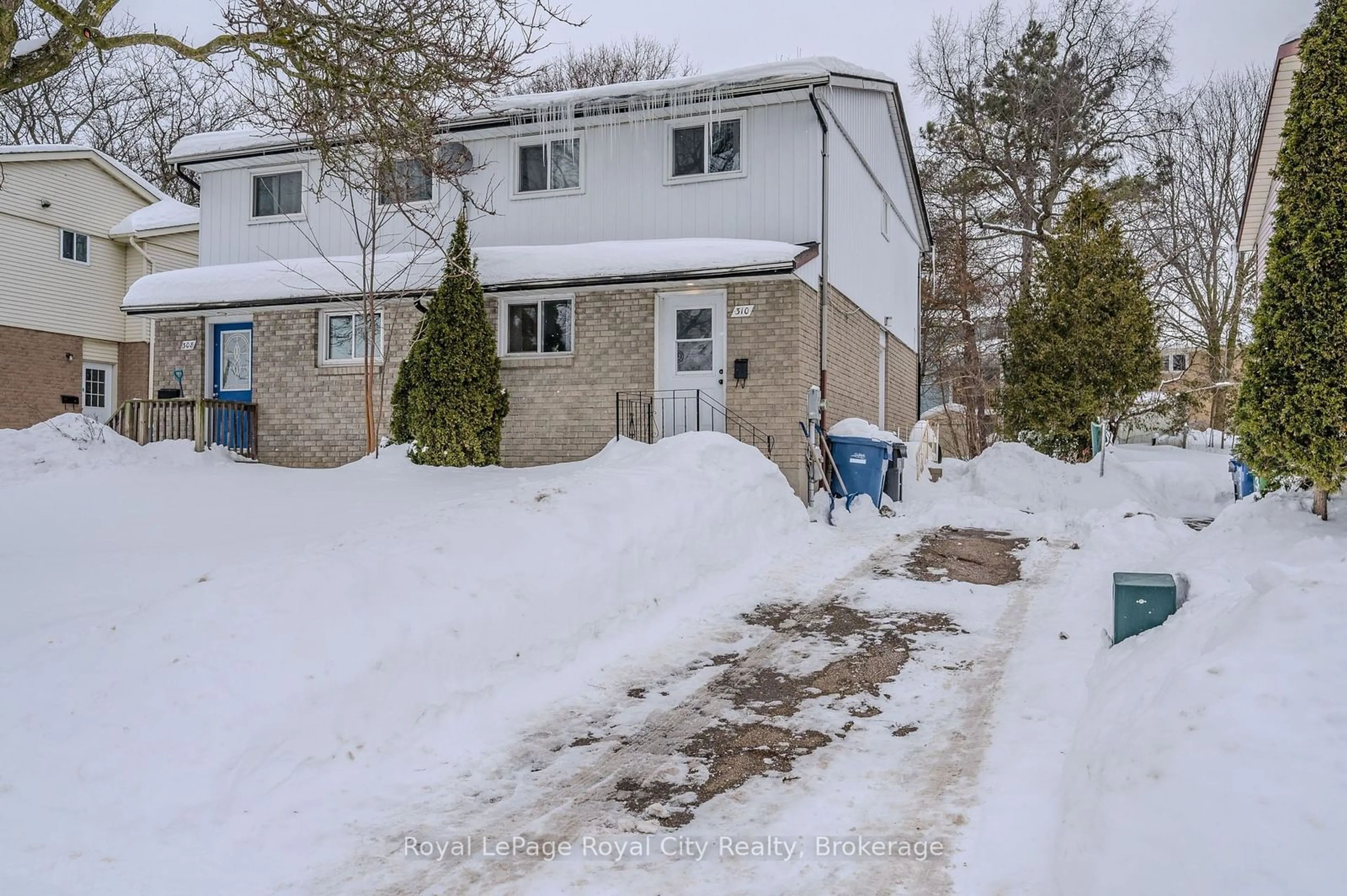 A pic from outside/outdoor area/front of a property/back of a property/a pic from drone, street for 310 Cole Rd, Guelph Ontario N1G 3J2