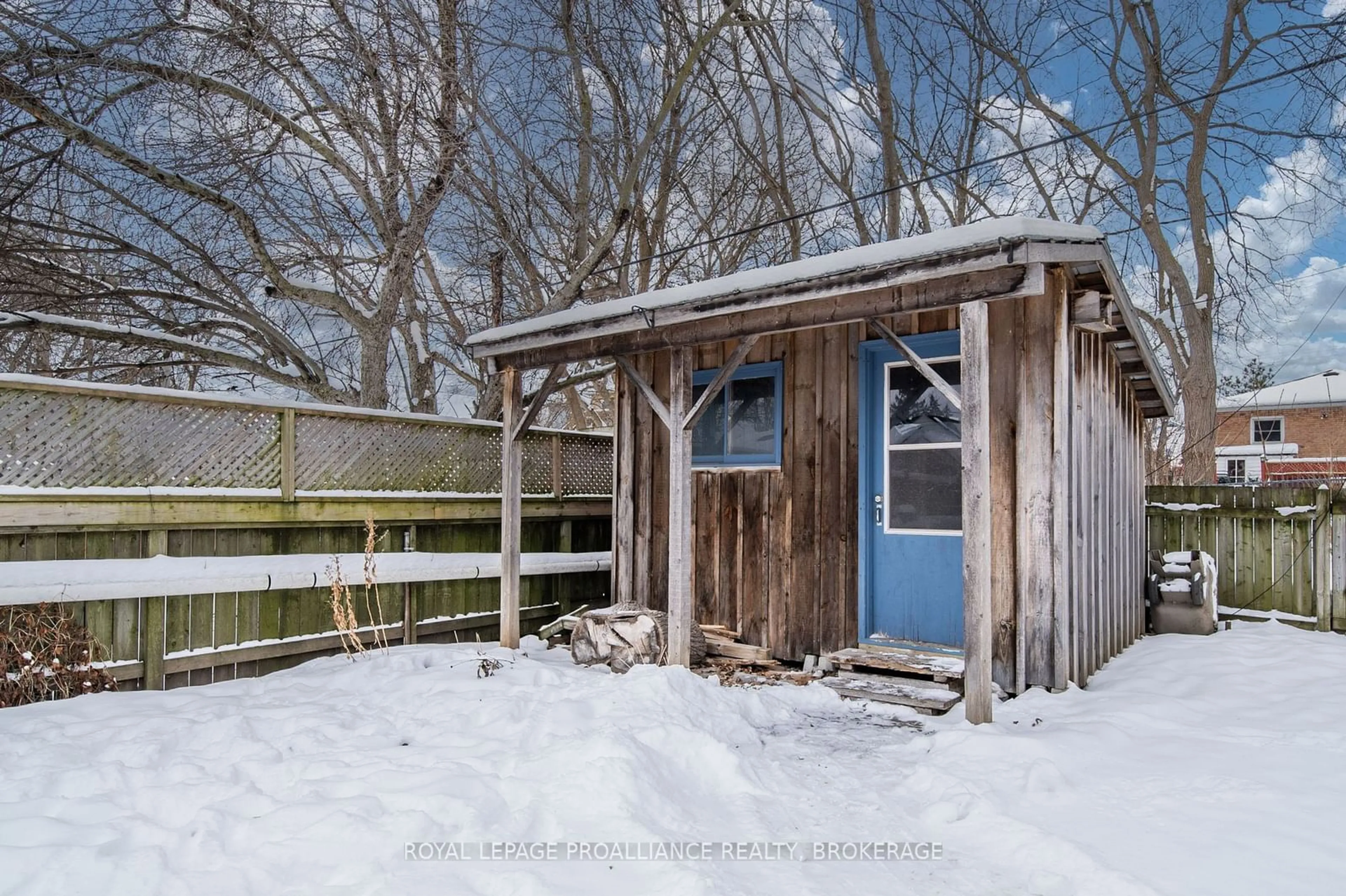 Shed for 36 Kingscourt Ave, Kingston Ontario K7K 4N7