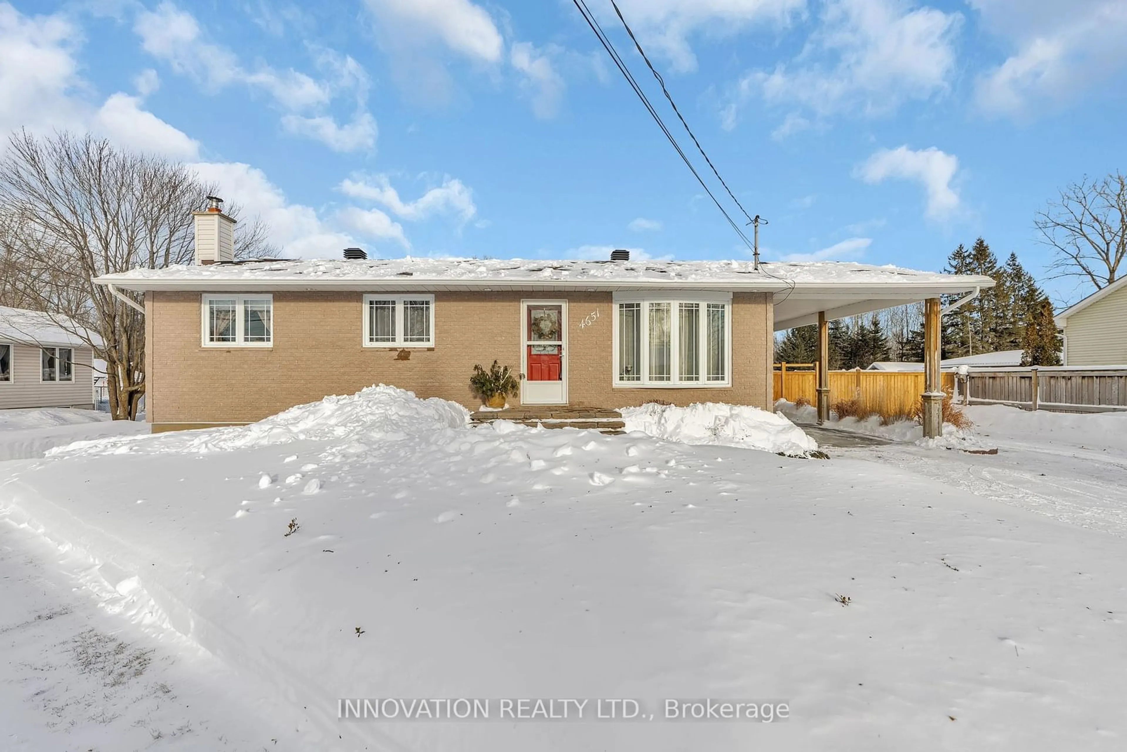 A pic from outside/outdoor area/front of a property/back of a property/a pic from drone, street for 4651 Anderson Rd, Carlsbad Springs Ontario K0A 1K0