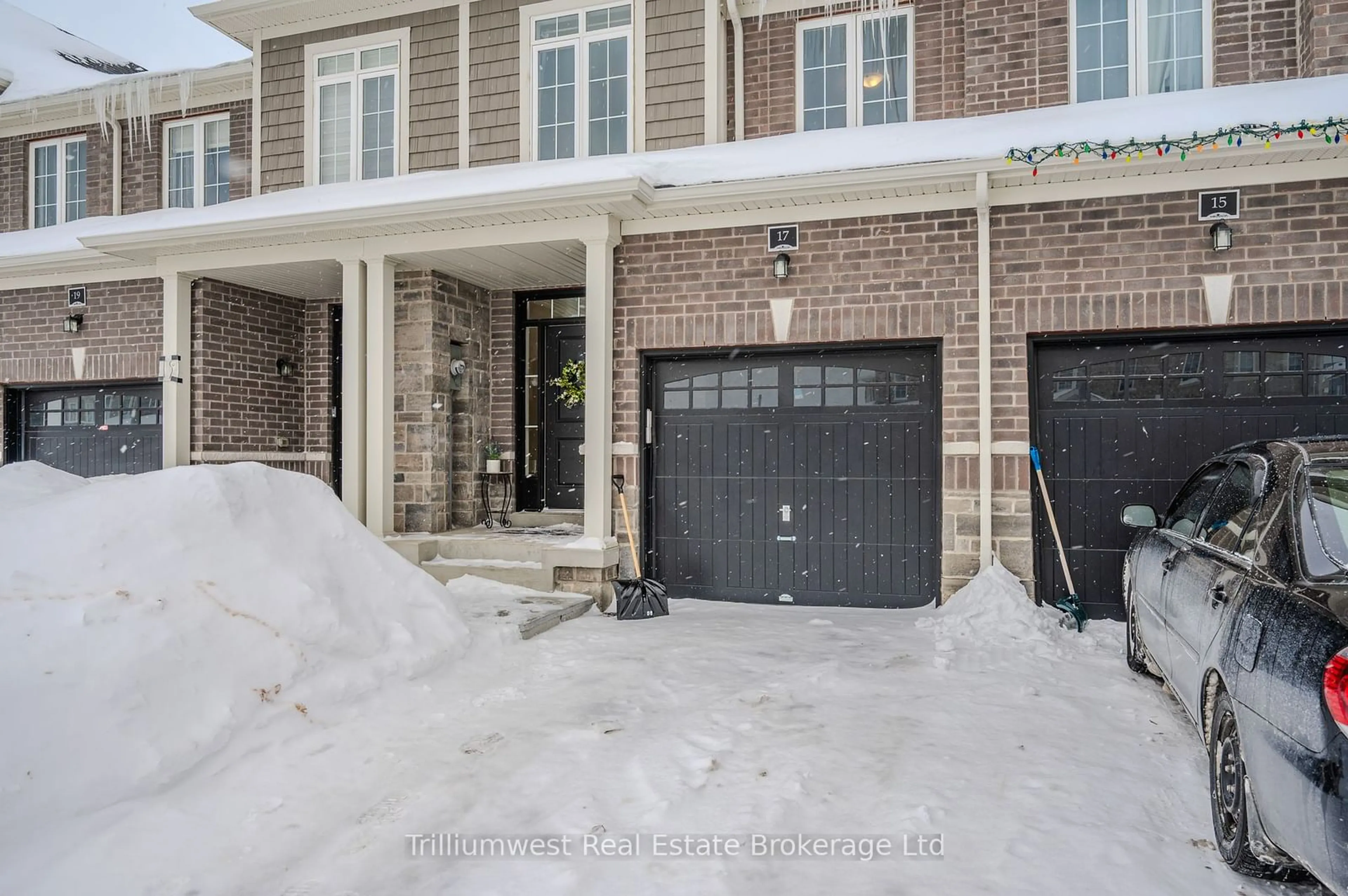 Unknown for 17 Jell St, Guelph Ontario N1L 0R4