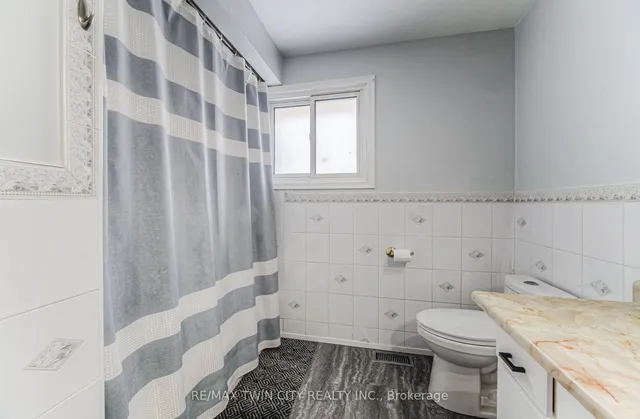 Additional property image - 23 Fairlawn Rd