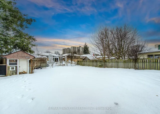 Additional property image - 23 Fairlawn Rd