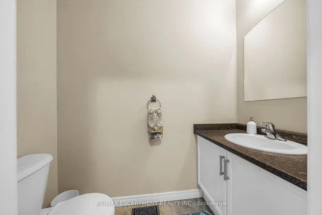 Additional property image - 8 Knowles St