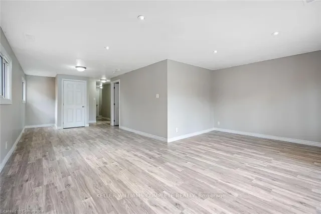 Additional property image - 100 Park Row