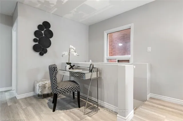 Additional property image - 100 Park Row