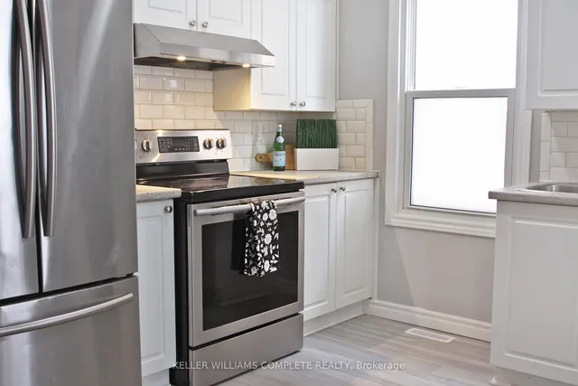 Additional property image - 100 Park Row