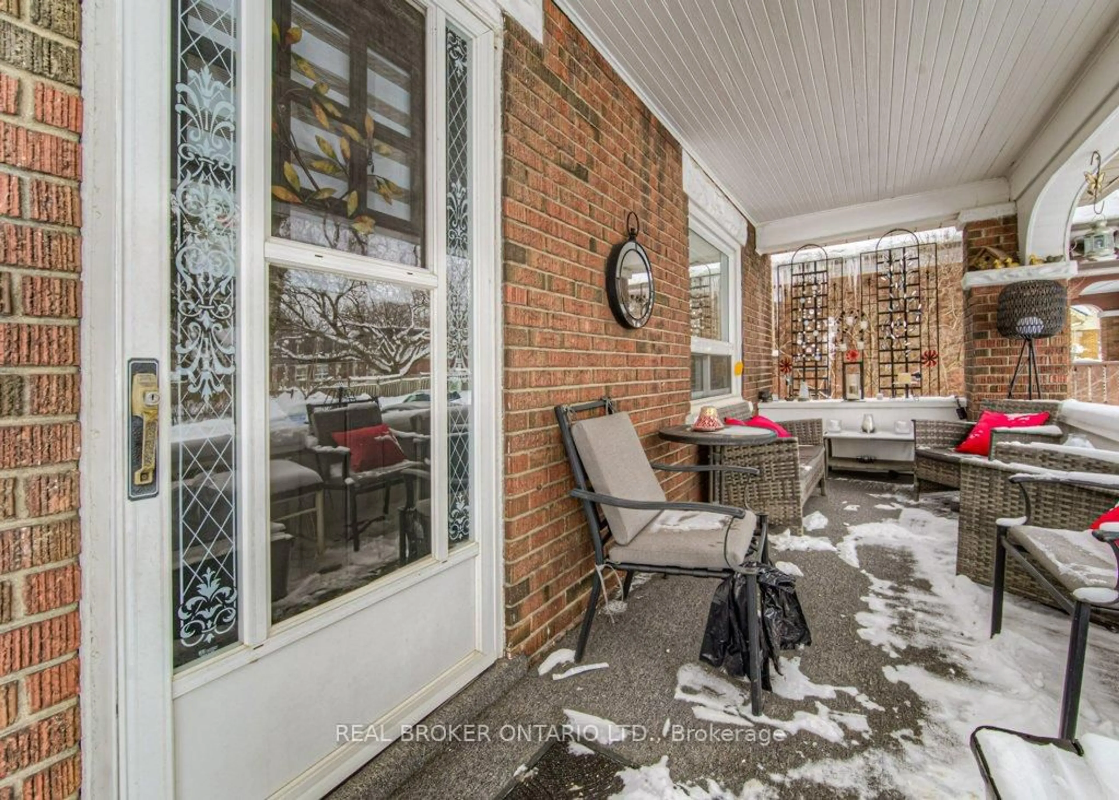 Patio, street for 60 Blucher St, Kitchener Ontario N2H 5T8