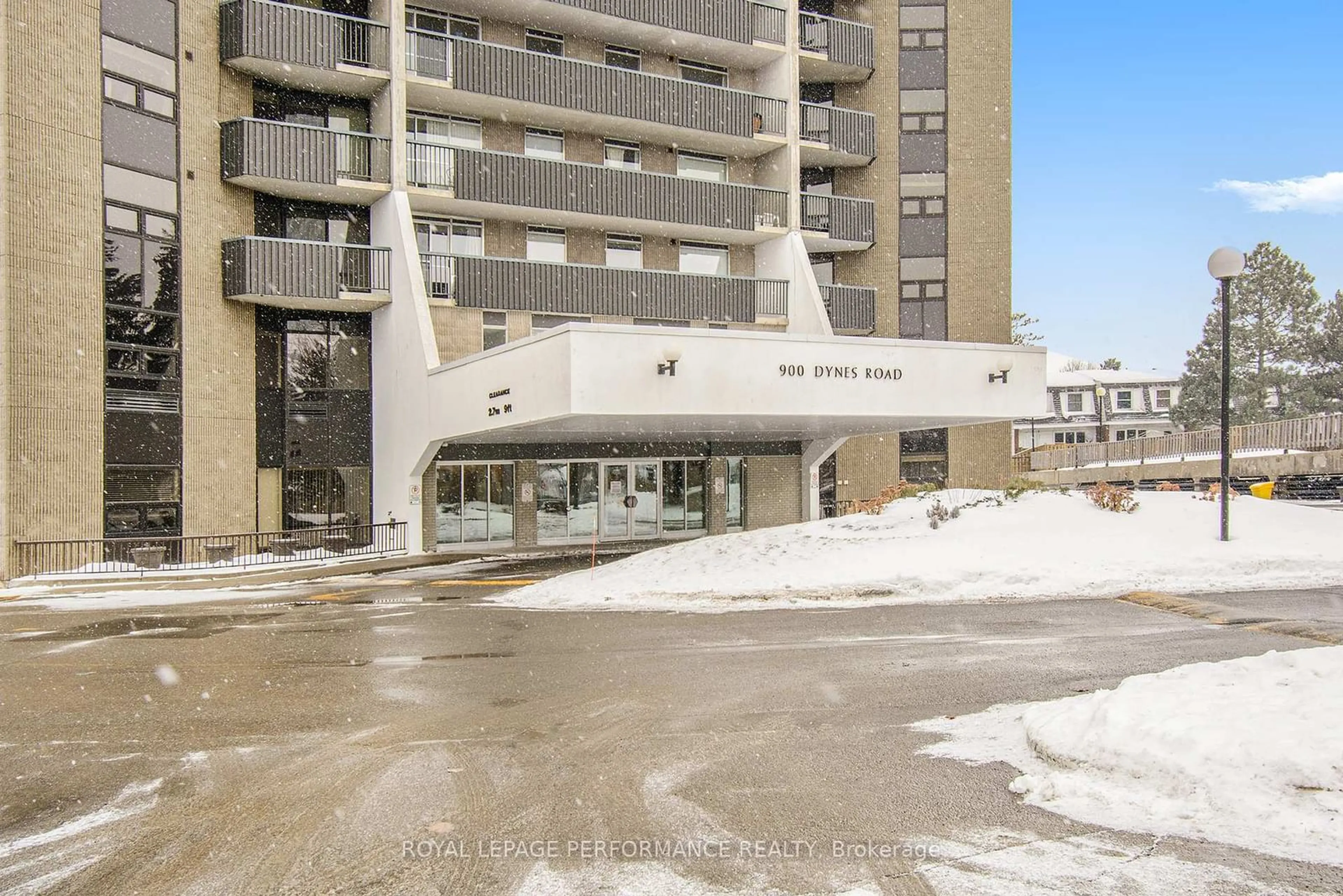 Indoor foyer for 900 Dynes Rd #2306, Mooneys Bay - Carleton Heights and Area Ontario K2C 3L6