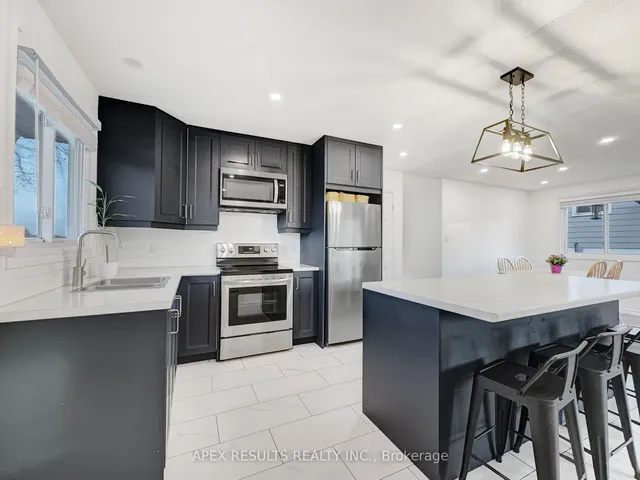 Additional property image - 3 Leduc St